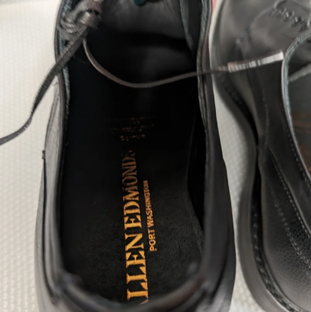 Allen Edmonds Cyrus NWOT 8.5 black leather‎ classic lace up oxford shoes